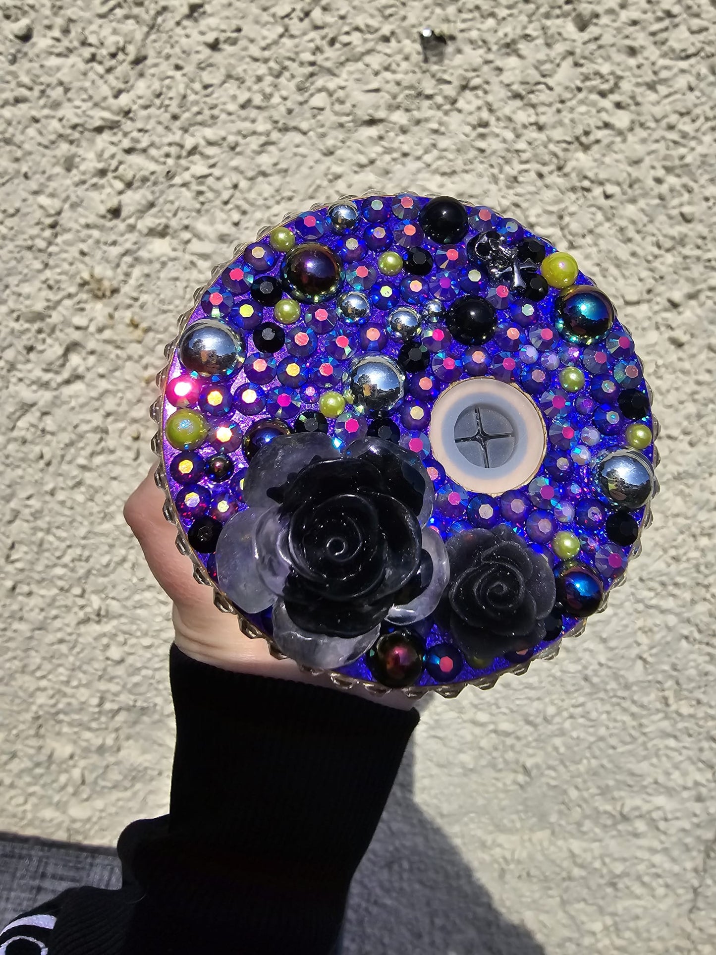 The reader glass snowglobe