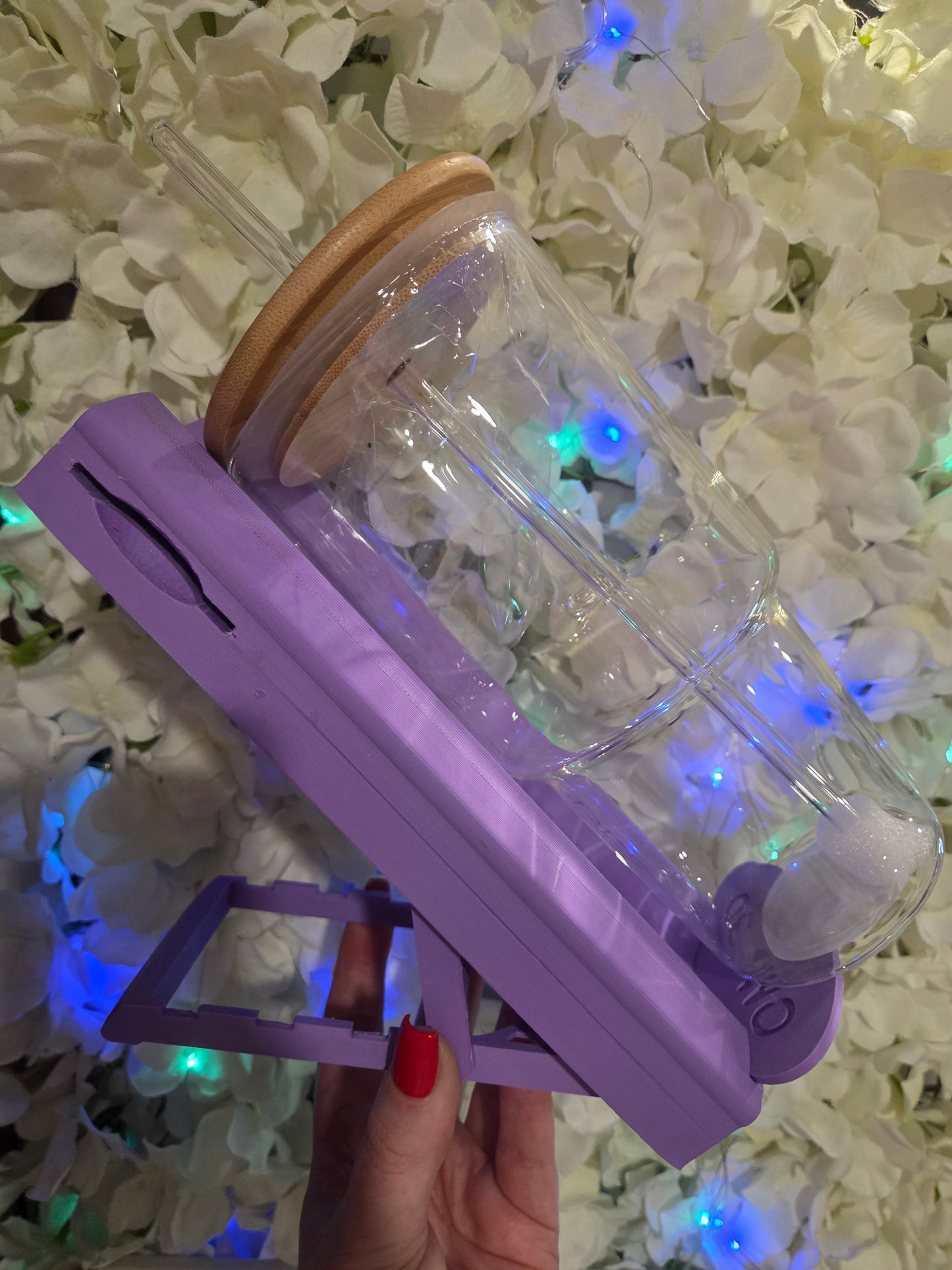 The cup cradle