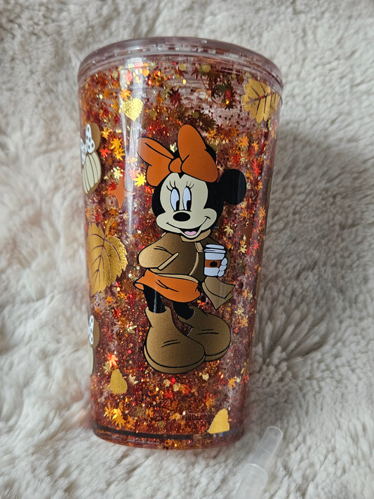 Falling for minnie