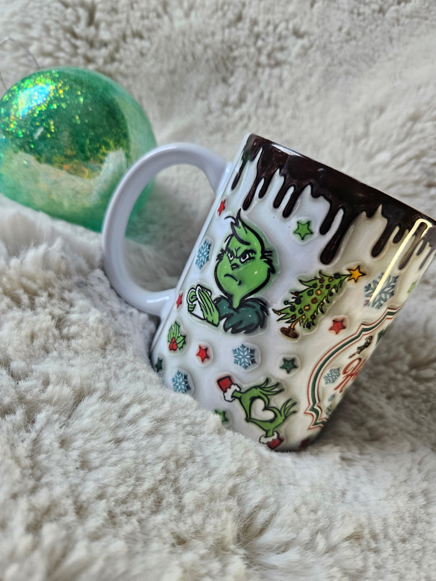 Whoville grinch 3d puff mug