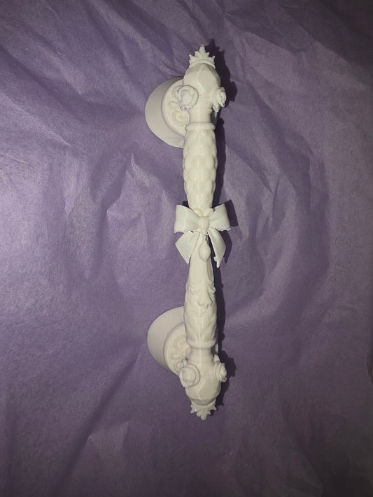 Cinderella's Handle