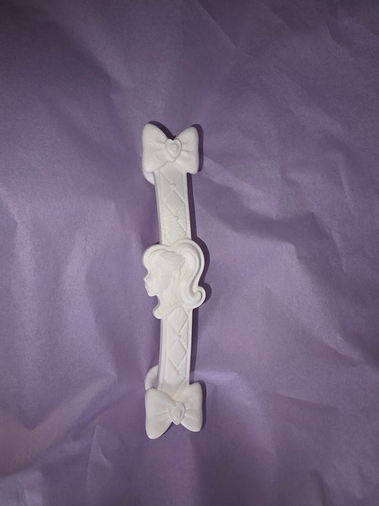 Barbie Handle