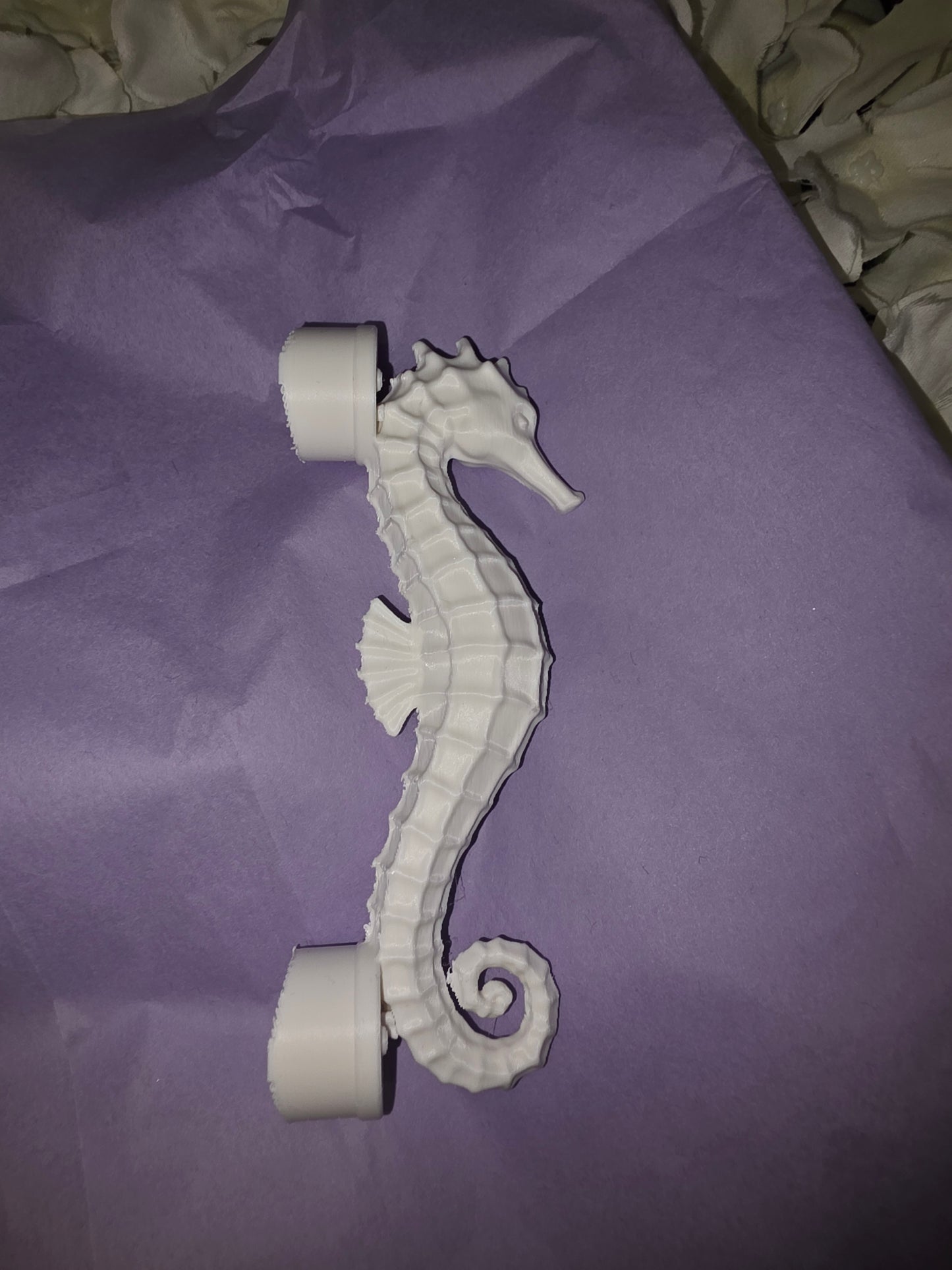 Seahorse Handle